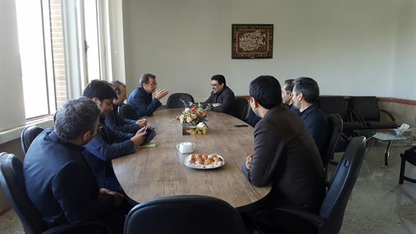 دیدار مدیرکل ارتباطات و فناوری اطلاعات با مدیر کل پست استان خراسان جنوبی در روز جهانی پست