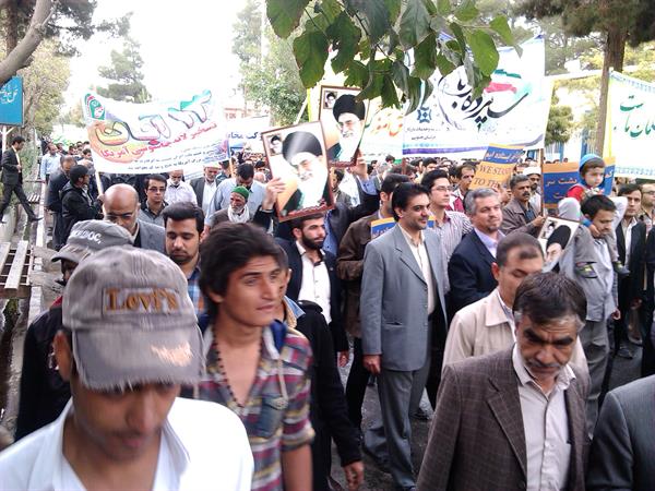 طنین فریادهای مرگ بر آمریکا و مرگ بر اسرائیل در یوم الله سیزدهم آبان ماه در بیرجند